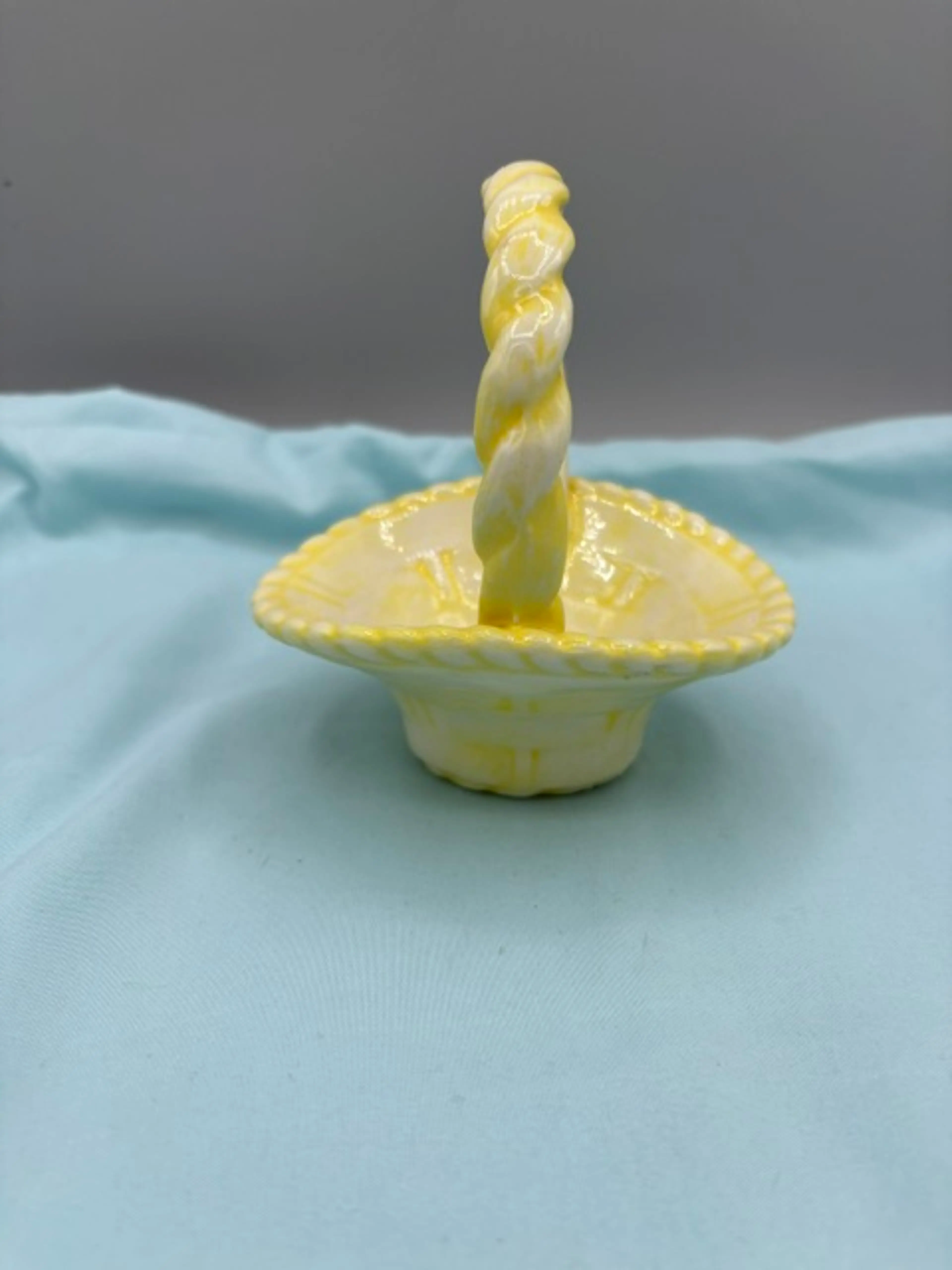 Image 3 of 4