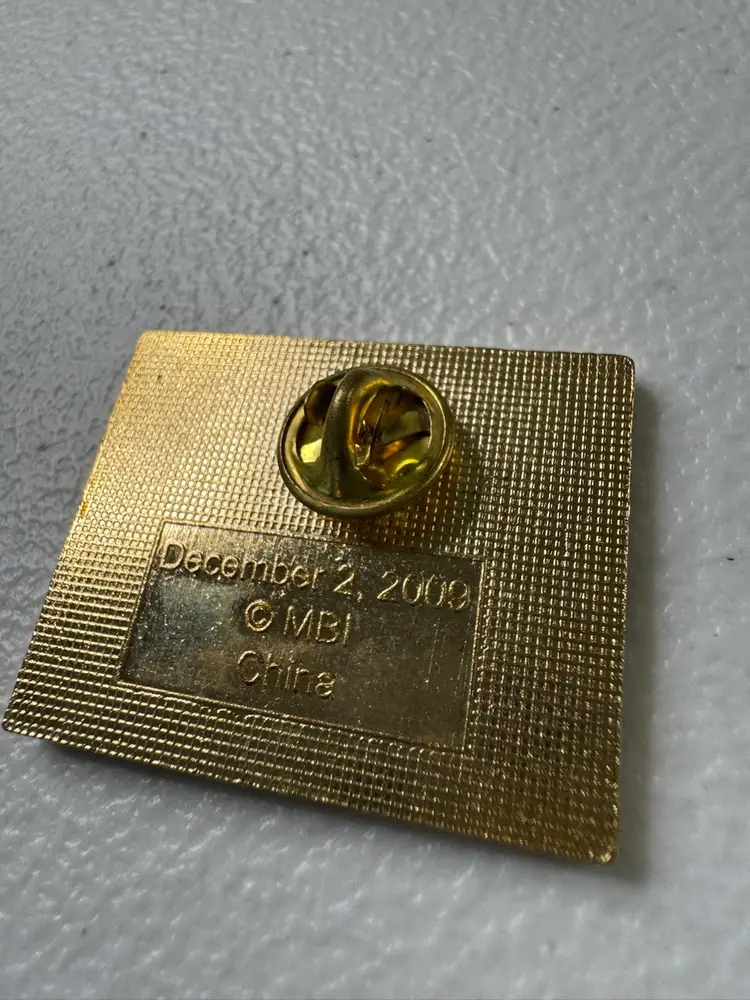 Rare Michelle Obama White House Holiday Decor Pin 1.5” X 1 3/4”