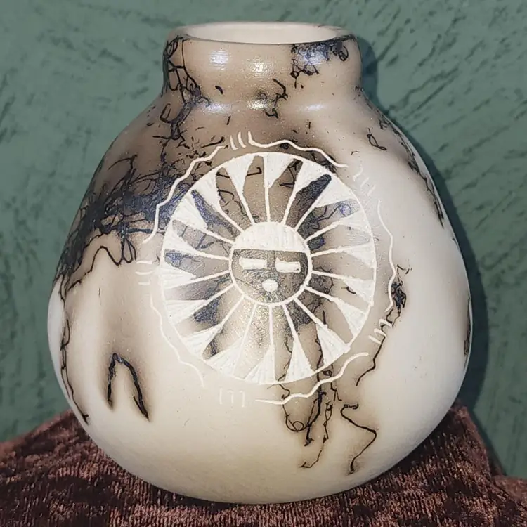 Authentic Navajo Horse Hair Vase Artist V. Sam Traditional Symbols 4.25" Tall - Artist Signed