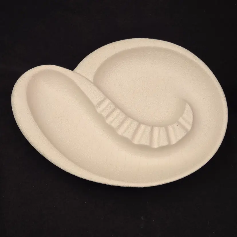 Royal Haeger Ceramic Ashtray Footed White Textured Finish USA 153 Vintage 10¾" long