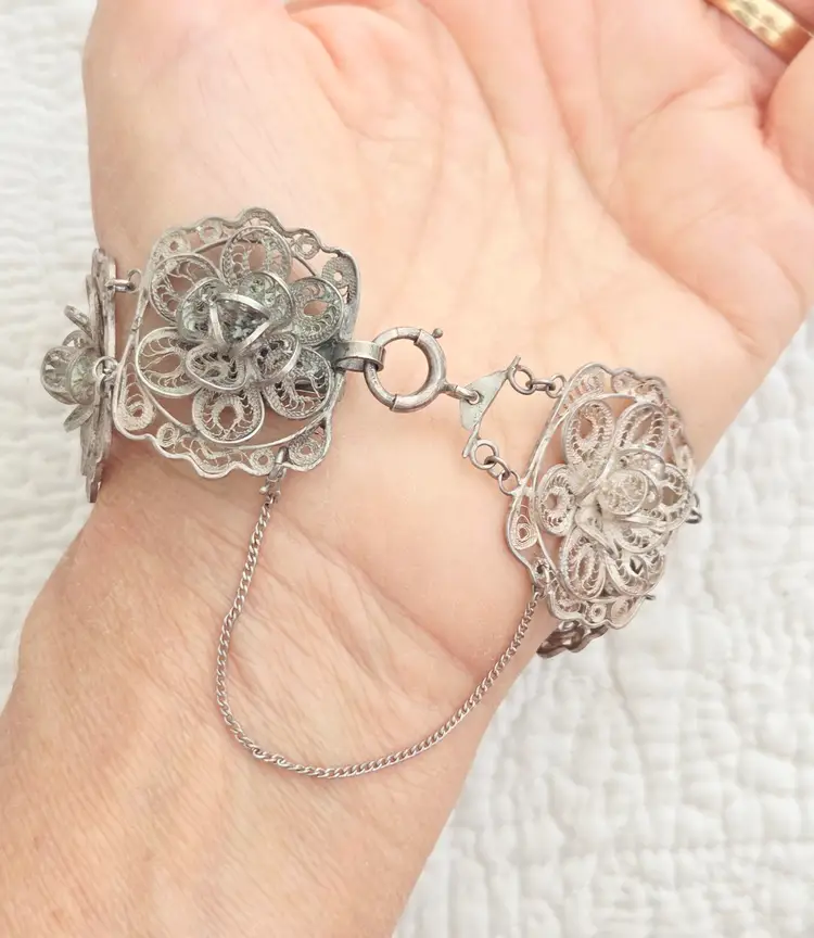 Antique Sterling Silver Hand Wired Filigree Bracelet with Flower Medallions