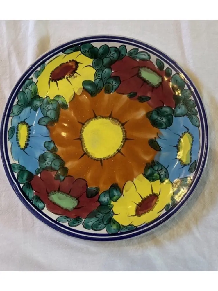 Juan F Guerrero Pottery Plate  10" Mexico Handcrafted Floral