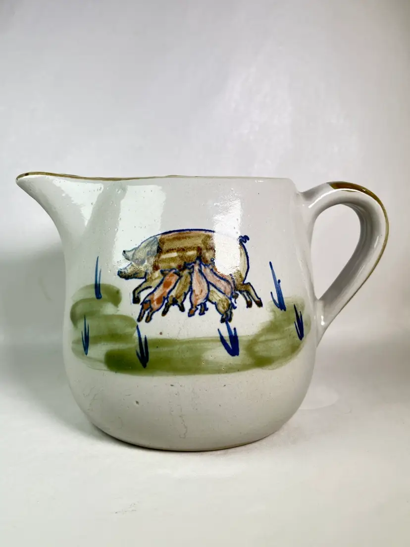 Louisville Stoneware Pitcher 3 Momma & Baby Pigs Made in USA  5” Tall