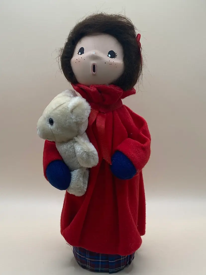 Hard To Find Charupado Christmas Caroler