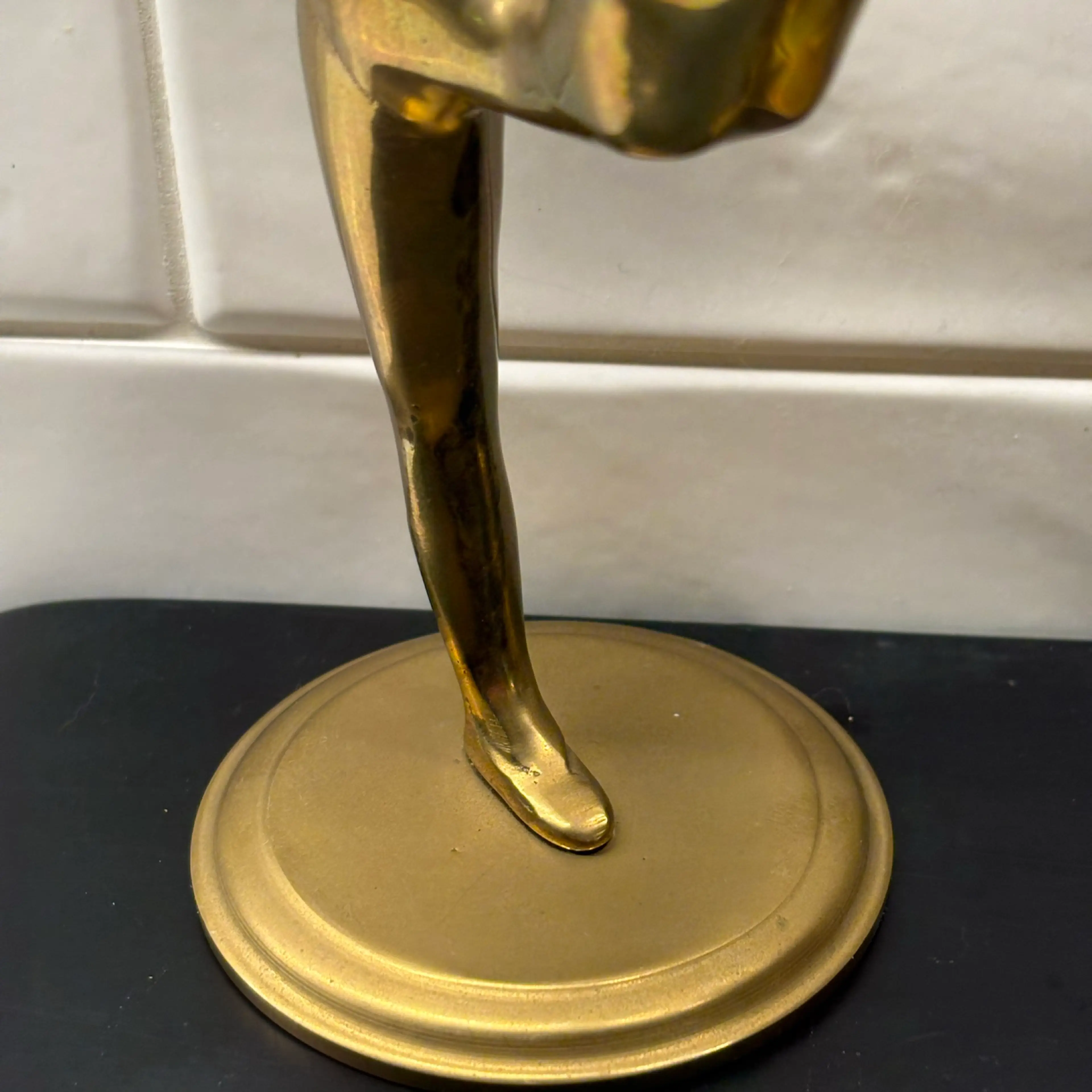 Image 4 of 9