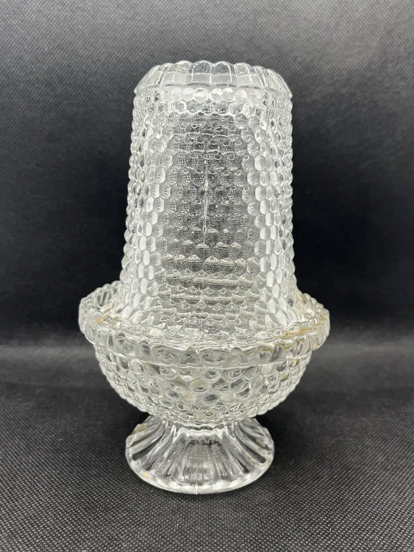Vintage Duncan & Miller clear glass Thousand Eye or hobnail pattern fairy lamp