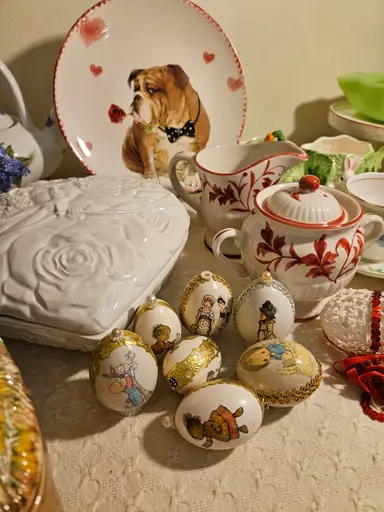 Late Night - Valentine's🌹, Easter💐, Spring 🌸