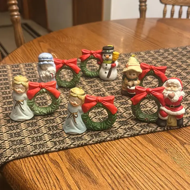 VTG! 1970’s Jasco Little Chimers Christmas Bell Napkin Rings Set Of 6 Bisque