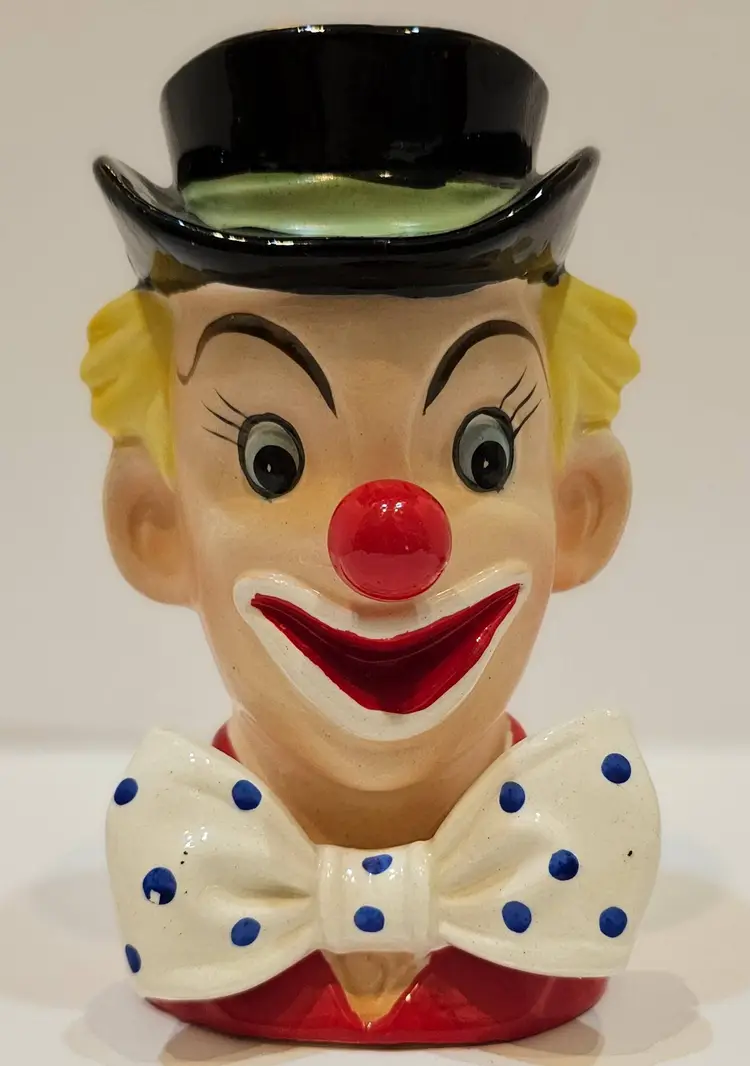 Vintage NAPCOware Clown Head Planter with Black Hat. Circa 1950’s.