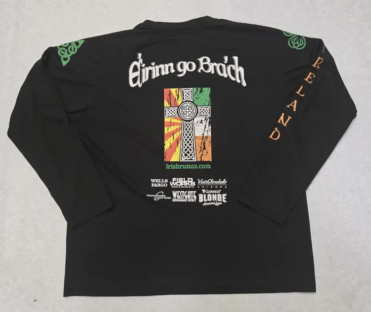 Sportswear Unlimited T-Shirt Mens XXL Black Long Sleeve "Kiss me Im Irish" -