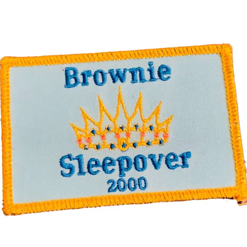 Vintage Scouting Fun Patch : Brownie Sleepover 2000