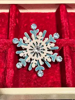 41. Glitter Enamel Blue And White Snowflake Brooch