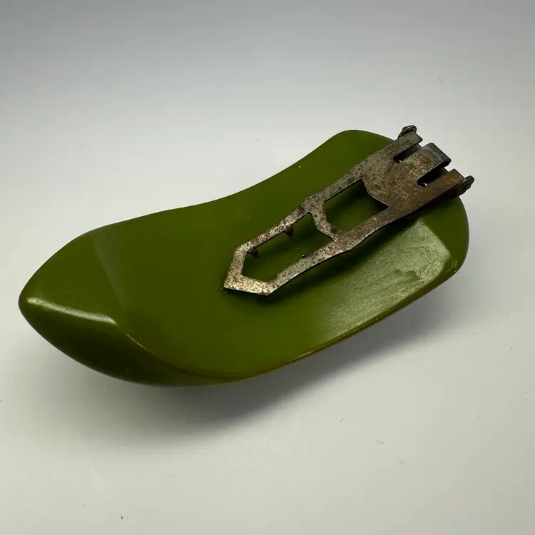 Vintage Deco MCM Green Bakelite Shoe Clip