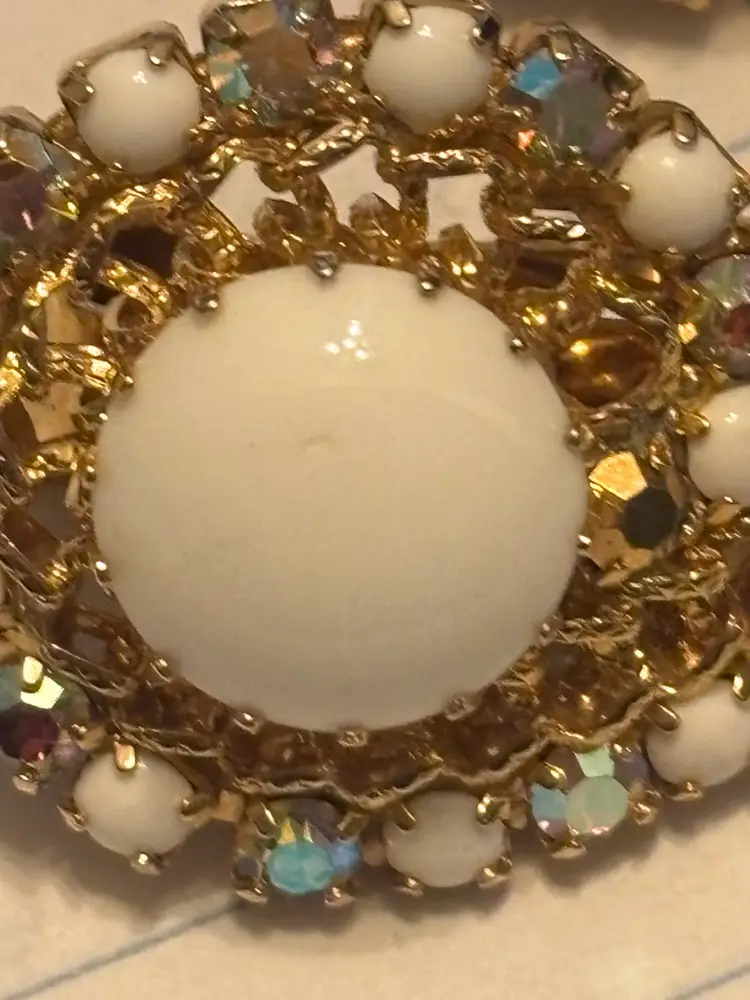 Hobe Clip-on Earrings