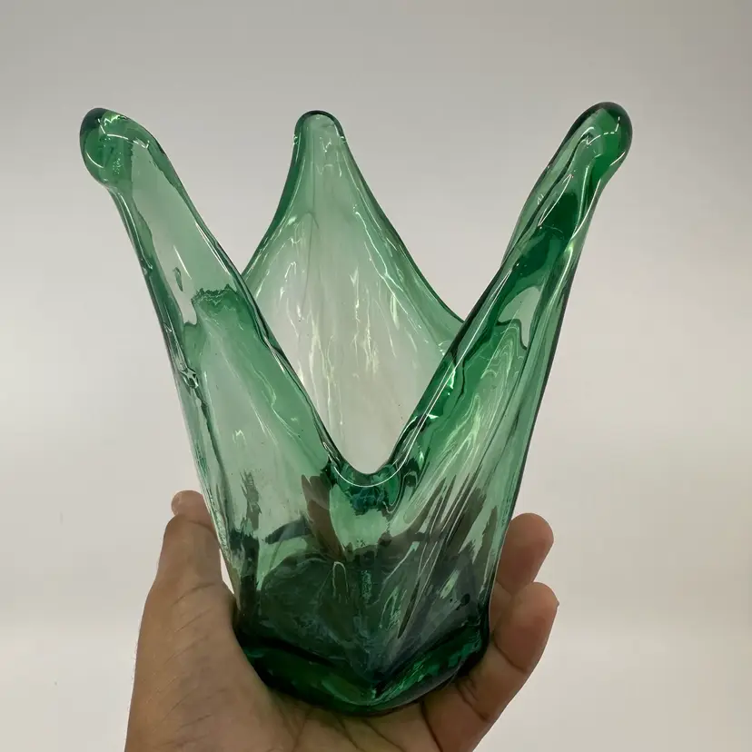 Vintage Green Handkerchief Vase