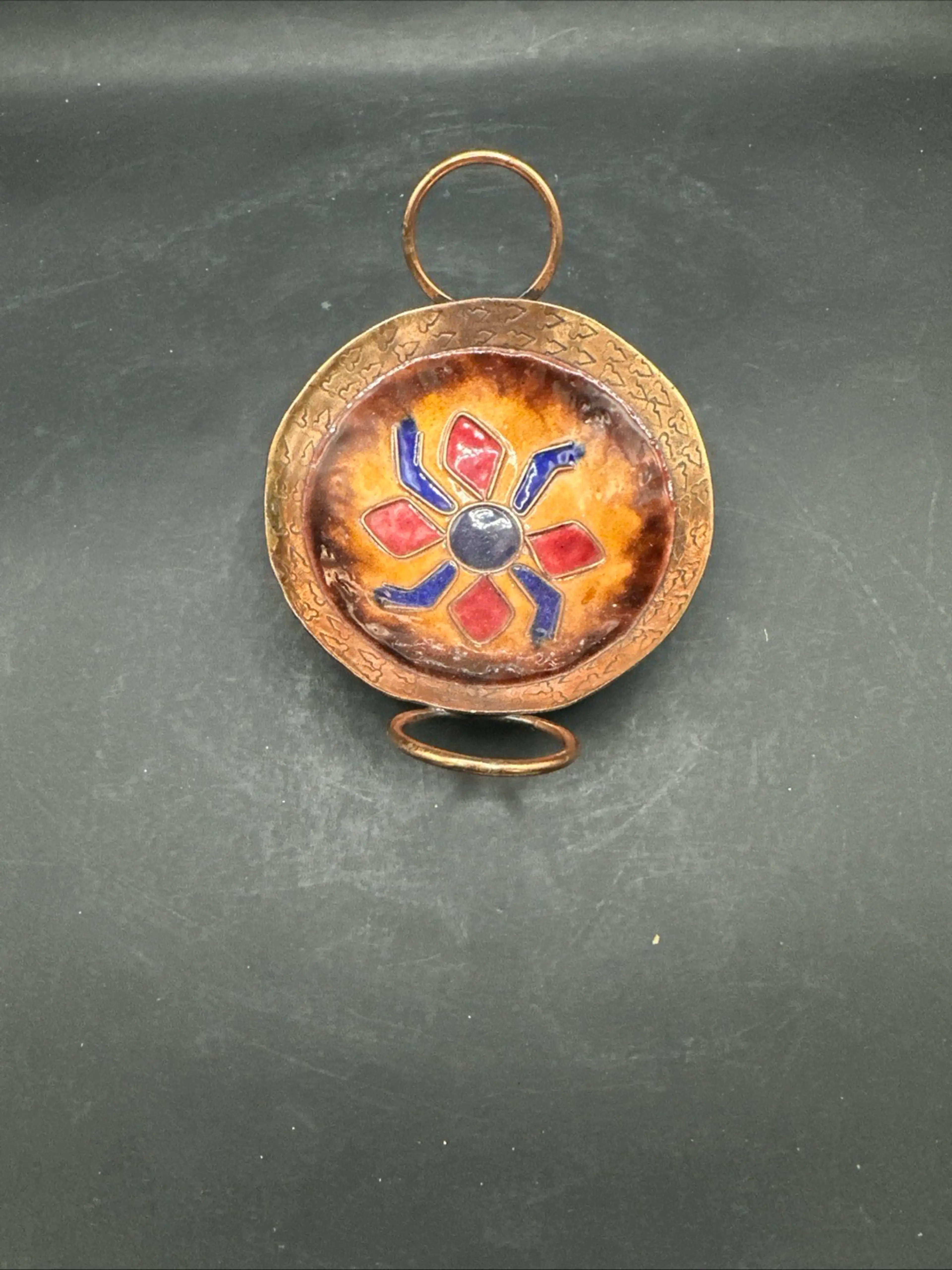 Image 2 of 4