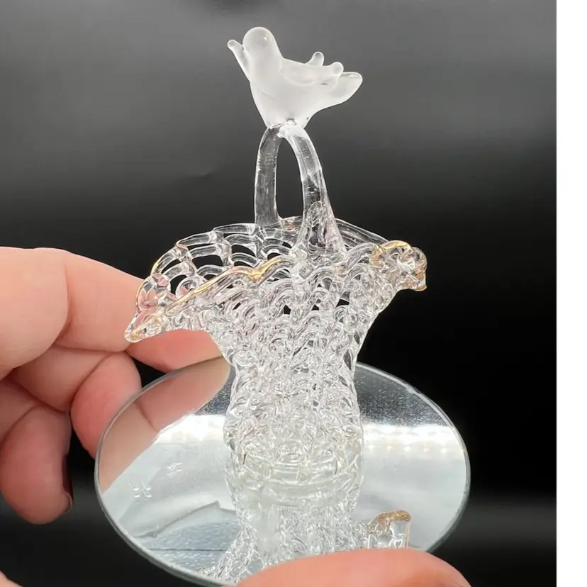 012. Adorable Spun Glass Basket With Bird