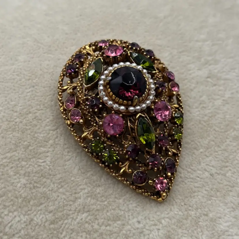 #J25 - Vintage Brooch Florenza Victorian Revival Multicolored Crystals Gold Tone Metal