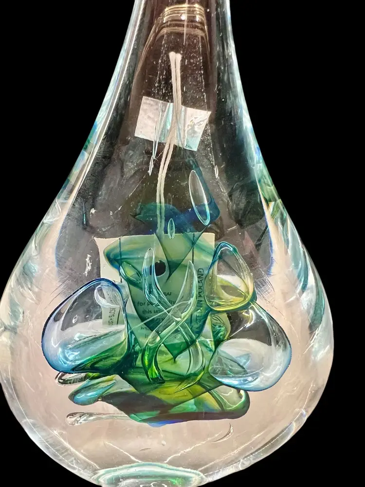 Marian Pyrcak Mouth Blown Art Glass Paper Weight Tear Drop Poland Signed New