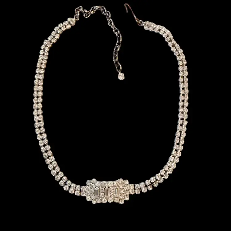 Vintage 14” Silvertone Rhinestone Choker With Rhinestone Dangle