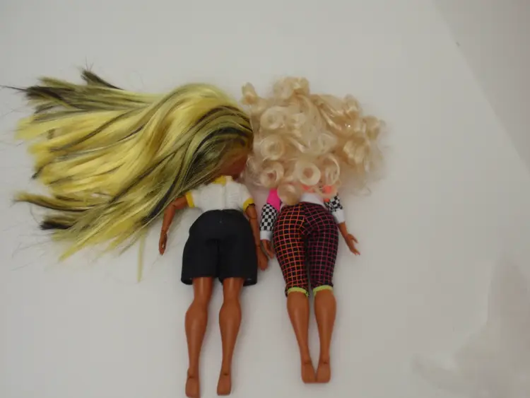 LOL Surprise Alt Grrrl and LIGHTS Speedster Dolls Incomplete Good Condition