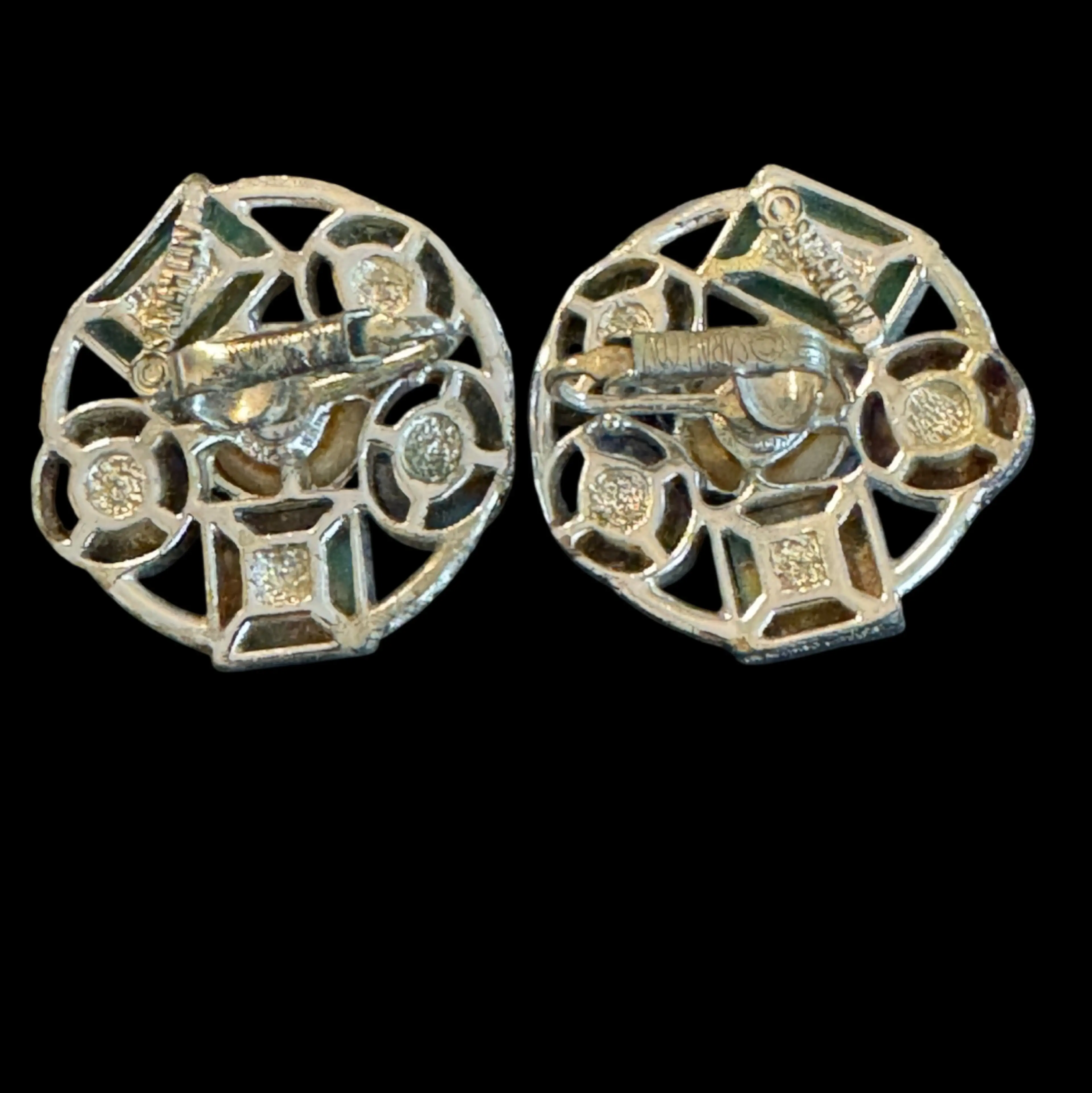 Image 2 of 3