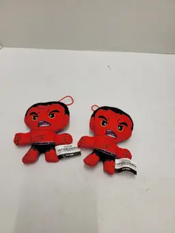 2 red hulk