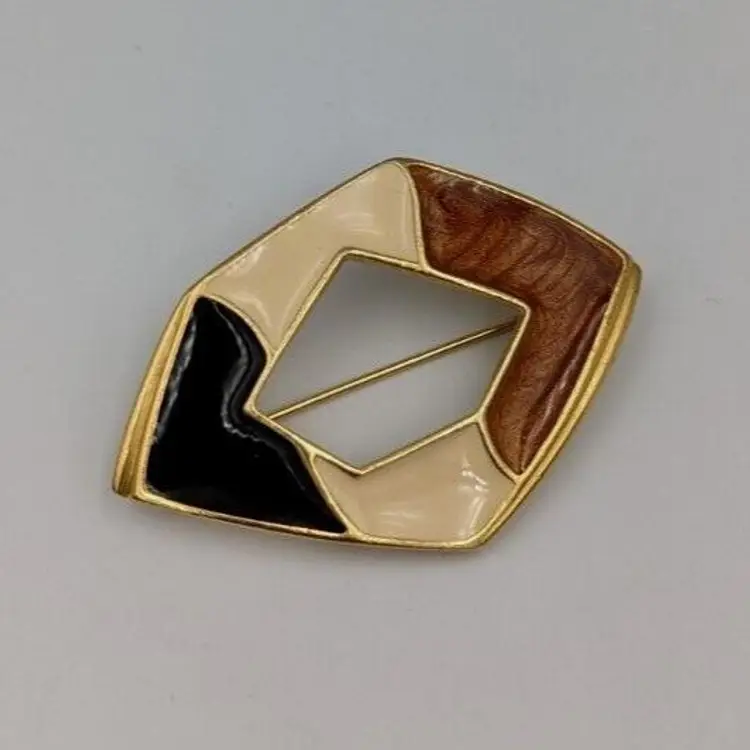 Vintage Geometric Design with Brown/Ivory/Black Color Enameling Trifari Brooch
