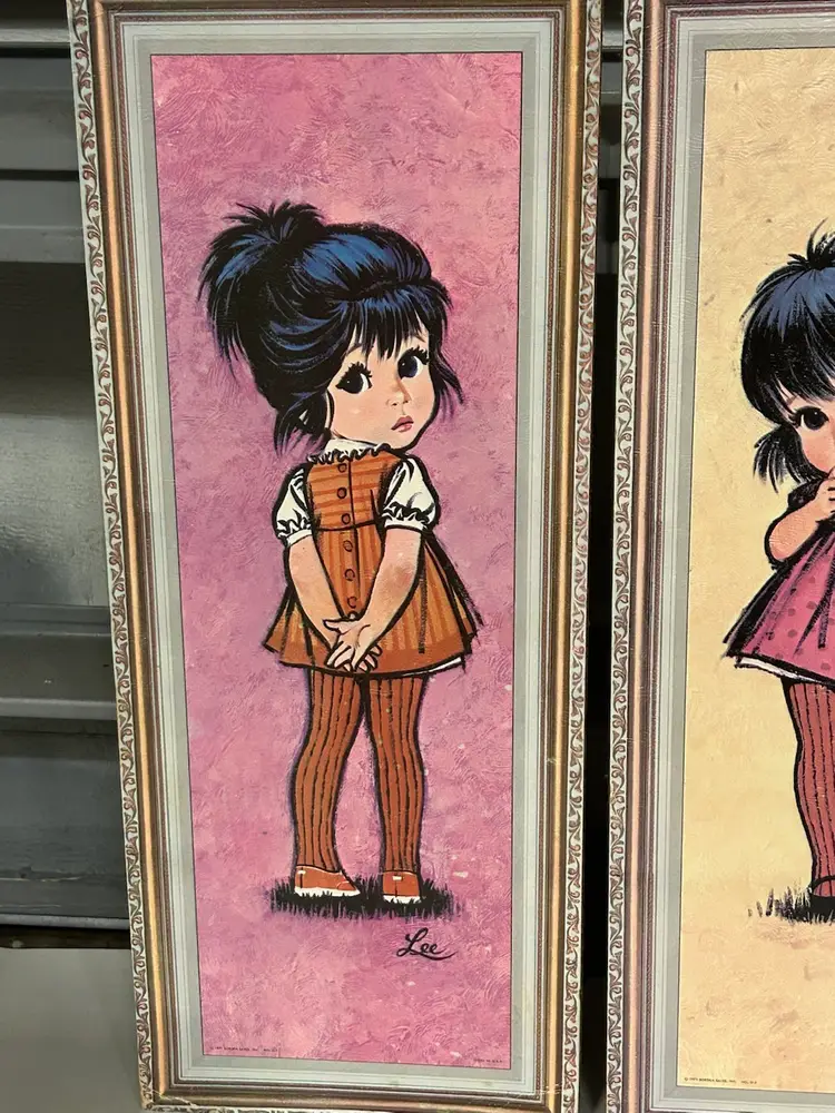 Vintage 1970S Pair Of Big Eyed Girls Litho Prints On Cork Wall Plaques Artist Lee Soroka