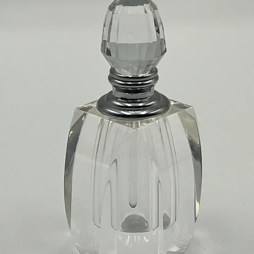Screw Top Crystal Perfume Bottle