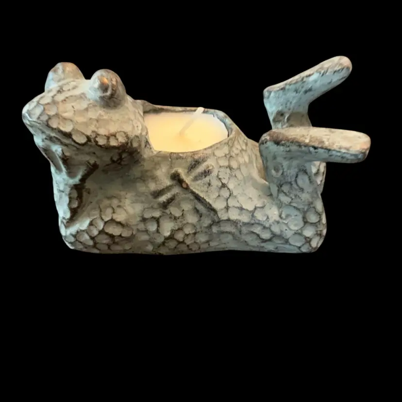 Vintage Pier One Ceramic Frog Candle 3”x 5.5”