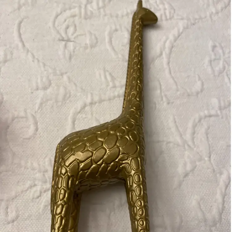 VINTAGE GIRAFFE
