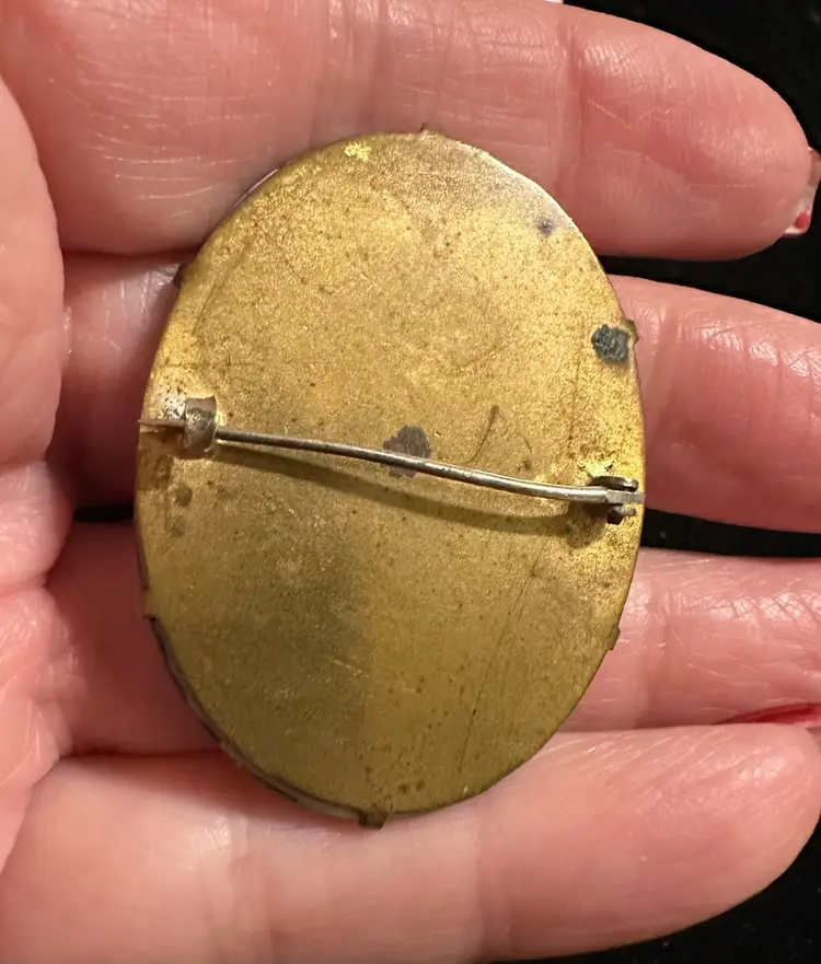 Art Deco Porcelain Silhouette Pin Black & White Gardener