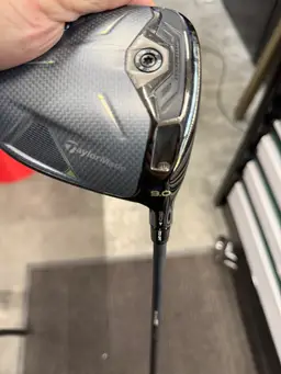 Qi35 Core With Stiff Flex Shaft With Jumbo Grip And Designer Head Cover