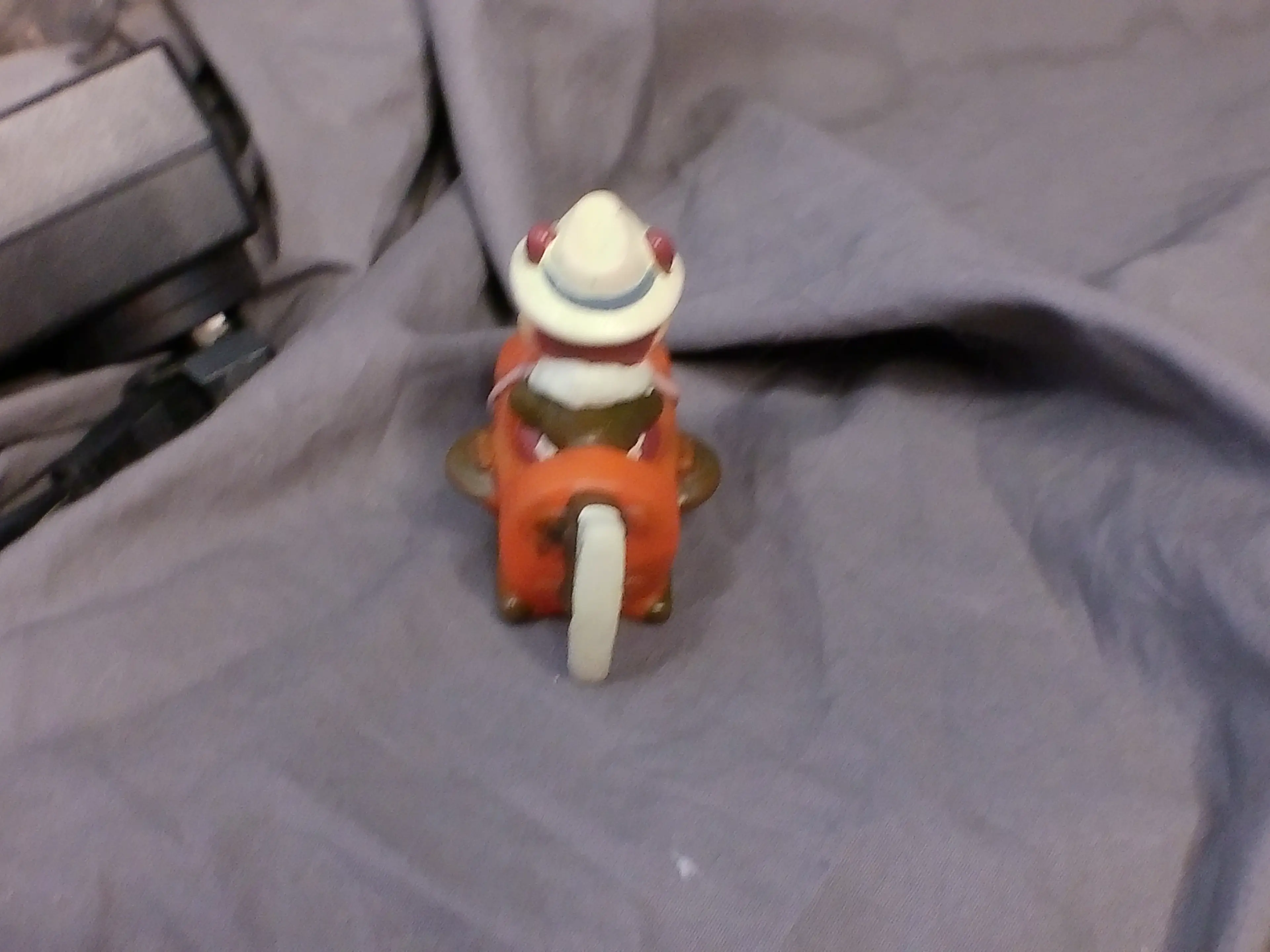 Image 4 of 4
