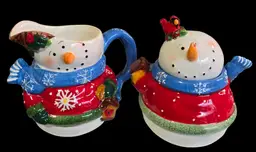 Cracker Barrel Sugar and Creamer Set, preowned in original box, box has some flaws.