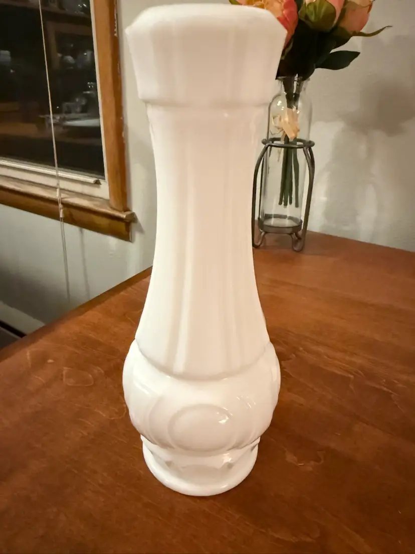 9” H x 3-1/3” W Wheaton Glass Vase
