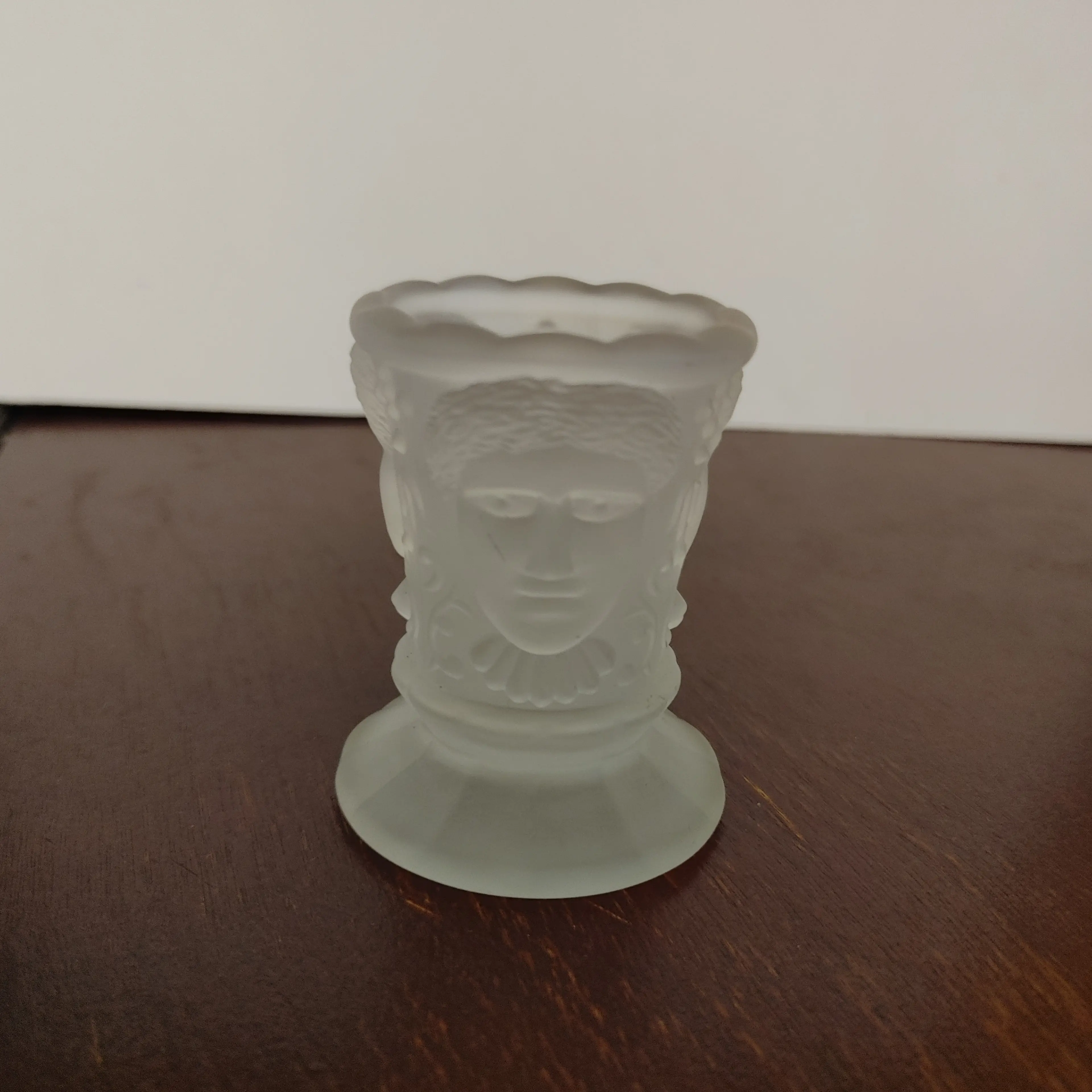 Image 1 of 5