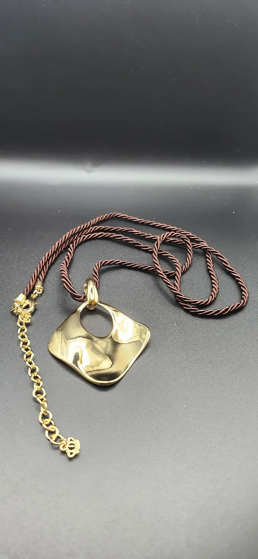 #01 Retro Gold-Tone Geometric Pendant Necklace - NOS e