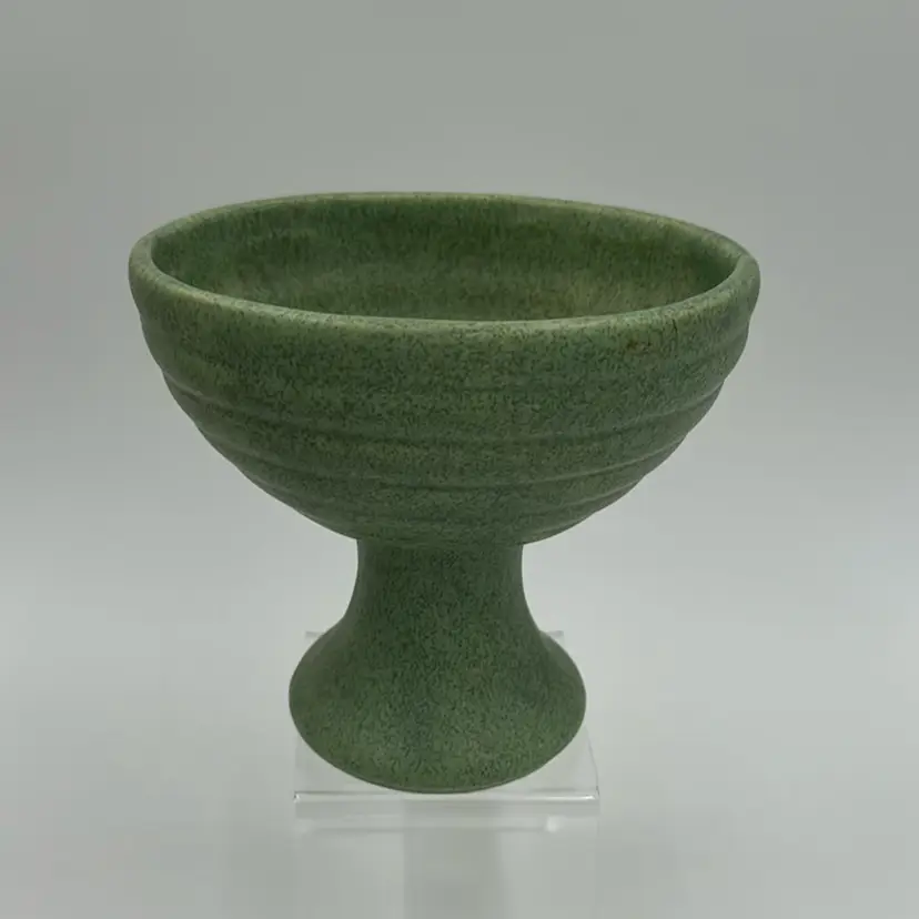 Green McCoy USA Floraline Vintage Pottery Vase # 462