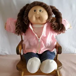 1985 Cabbage Patch kid toothy girl