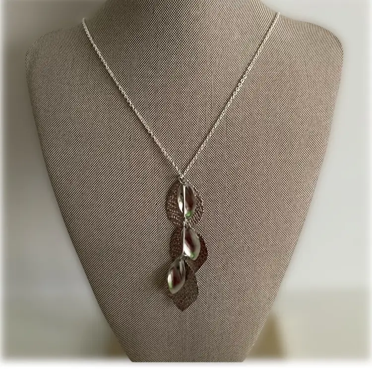Vintage Multi Layered Silver Leaf Pendant Necklace