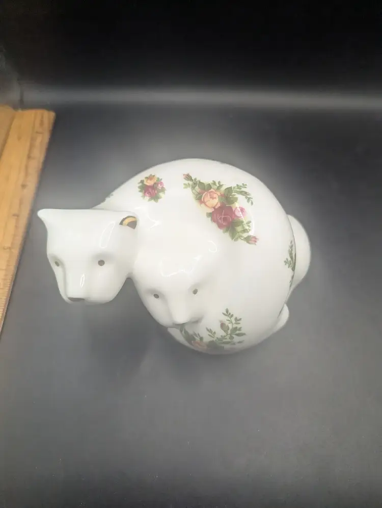 Vintage Royal Albert Pola Bears Old Country Roses Porcelain England China