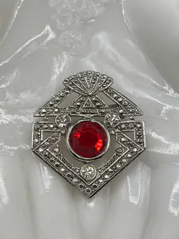 Vintage Silver Tone Metal Clear & Ruby Red Art Deco Revival Faceted Rhinestone Brooch 1.75”