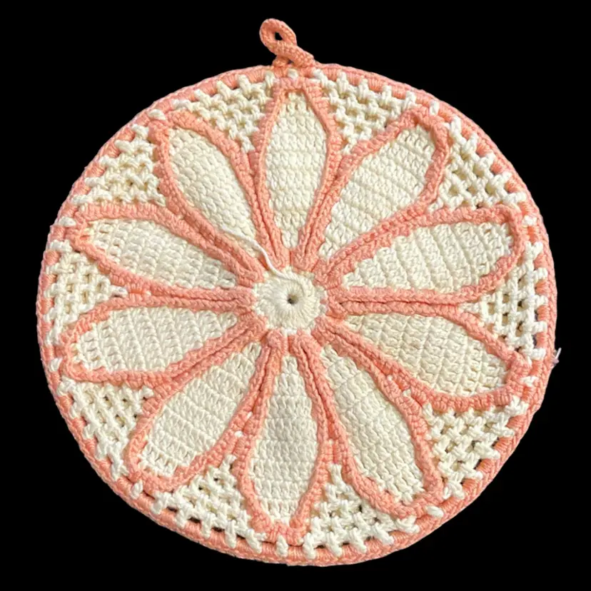 Vintage Crocheted Pot Holder Pink And White Flower Outline 