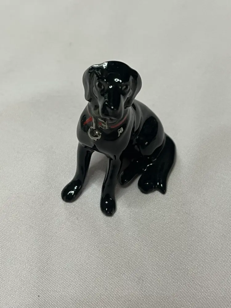 Black Lab Hagen Renaker Figure