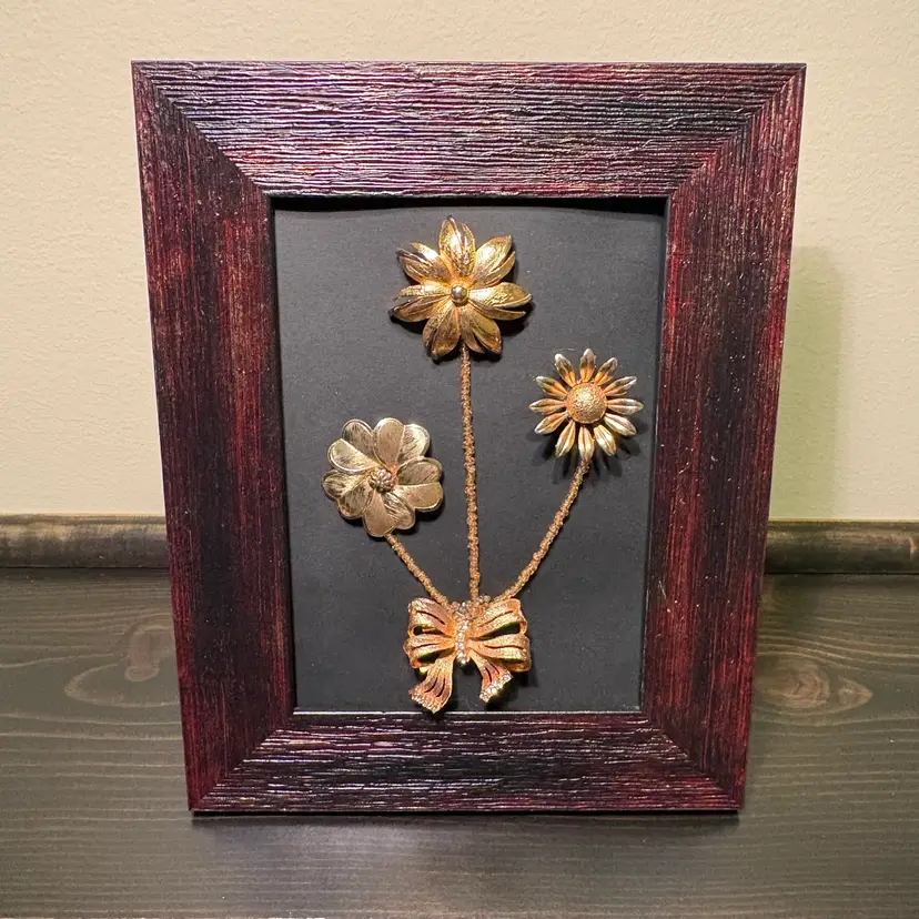 Vintage Jewelry Art Made By Me. Bouquet Trio Of Gold Tone Floral Brooches