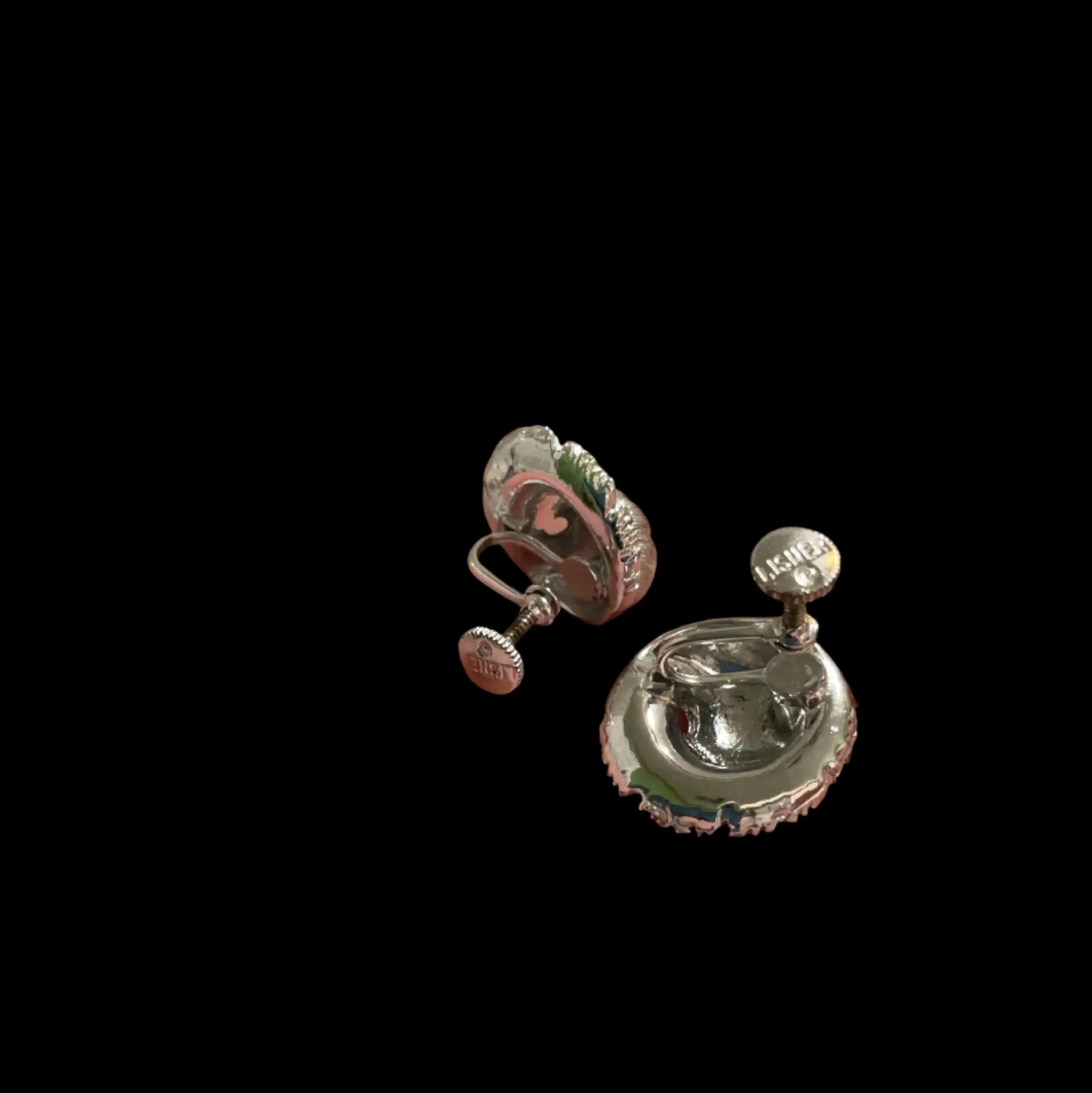 Image 3 of 3