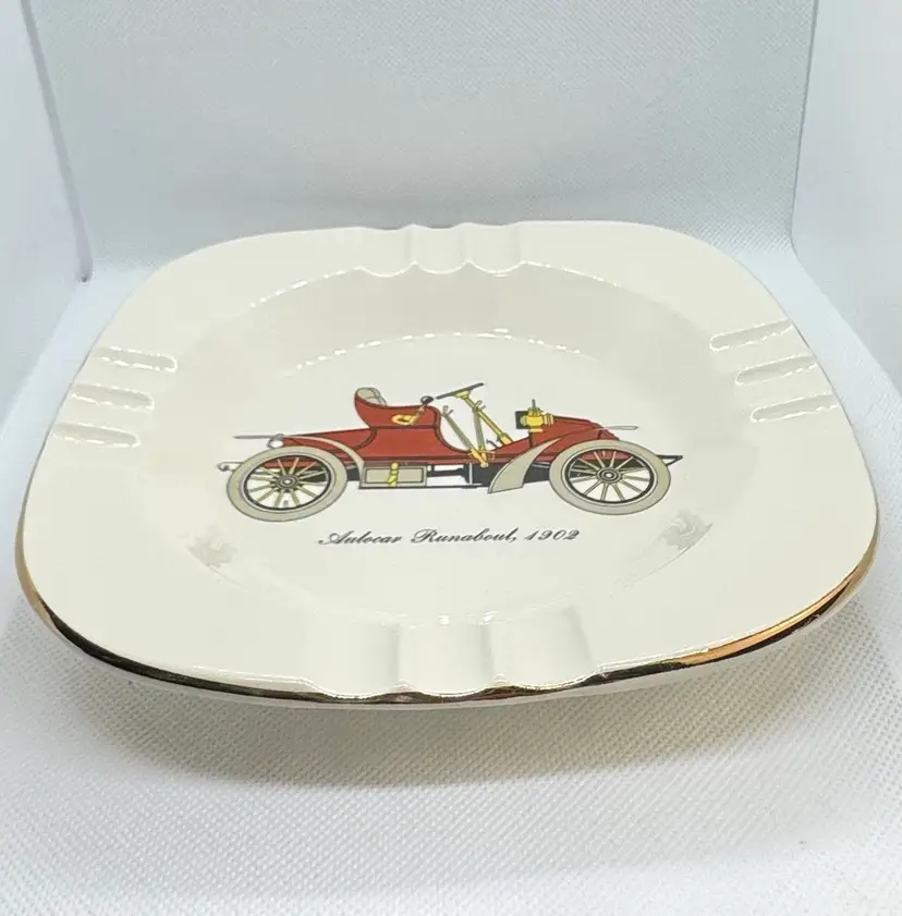 Vintage Homer Laughlin “Autocar Runabout 1902” Ashtray