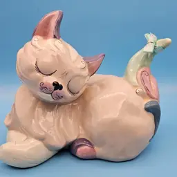 #01 Vintage Kay Finch California pottery Cat Figurine Jezebel